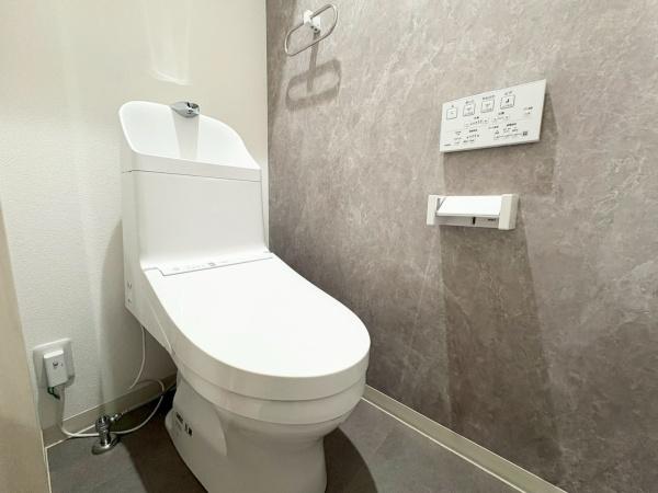 クリエオーレ倉治のトイレ写真