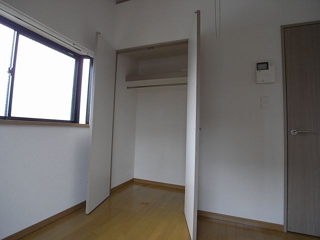 収納　クローゼット