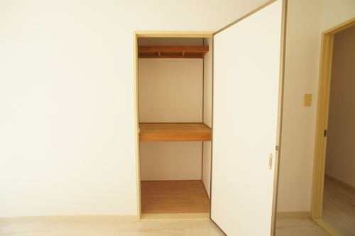 収納　写真：同タイプの違うお部屋