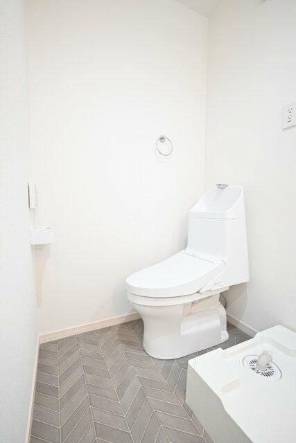 トイレ　トイレもきれいです
