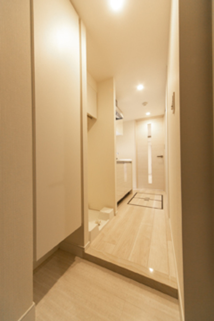 玄関　※写真は同タイプ住戸です。