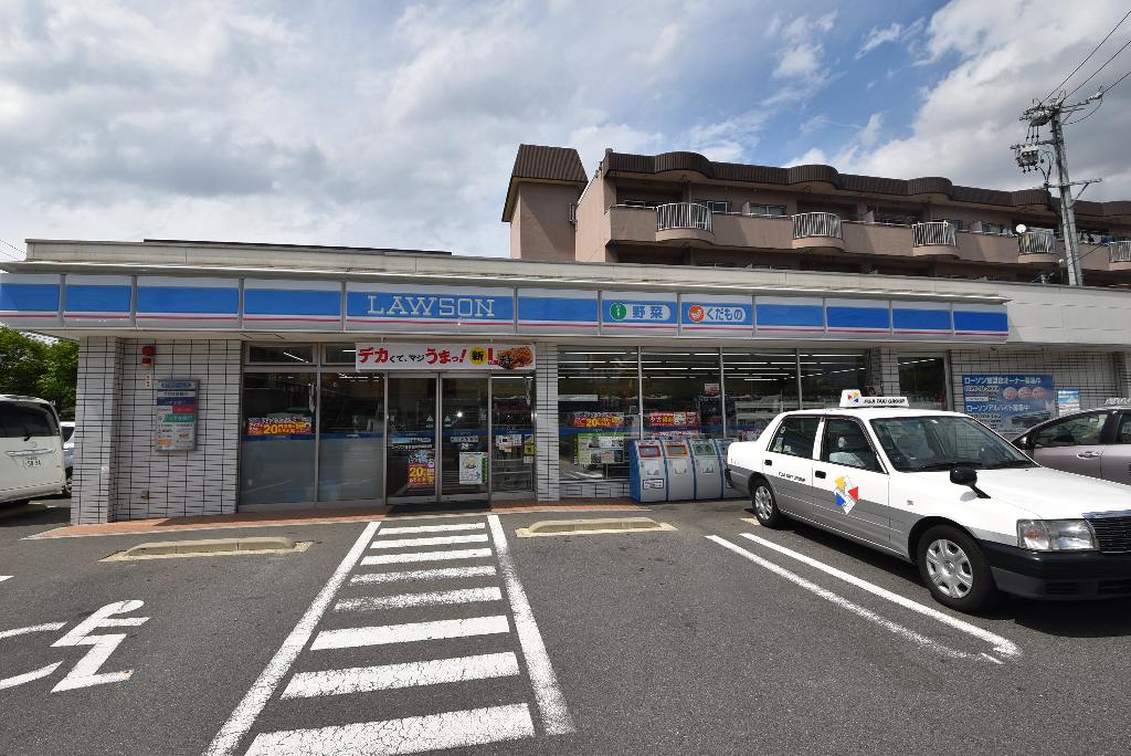 その他　ローソン名古屋競馬場前店（その他）まで308m