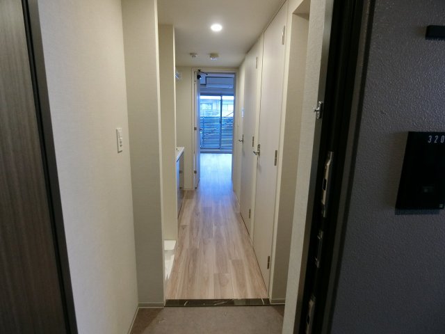 玄関　※別号室参考画像