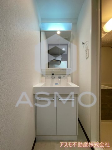洗面設備　同マンション別部屋　参考写真