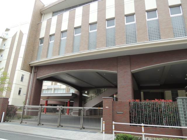 中学校　日本大学豊山女子中学恒高等学校（中学校）まで609m