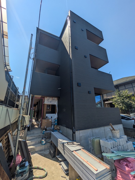 建物外観　建築中