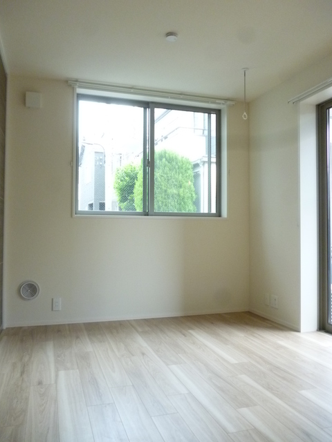 居室・リビング　★キレイなフローリングのお部屋です★
