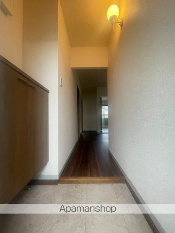 サニーホームズの玄関写真