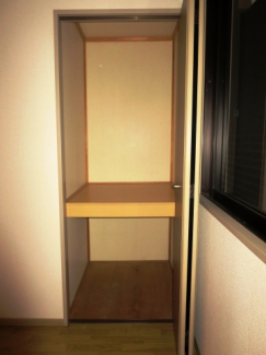 収納　サンメゾン塚脇
