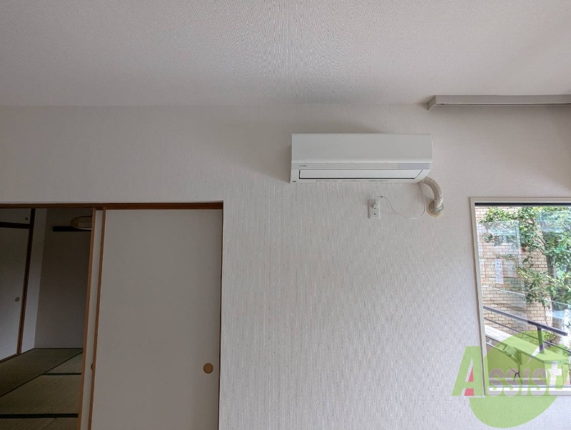 その他設備　エアコンもあるので夏も冬も安心でございます。