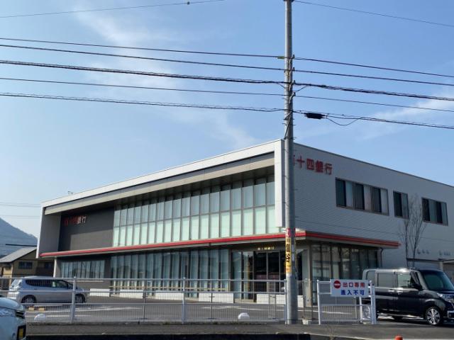 銀行　百十四銀行（銀行）まで413m