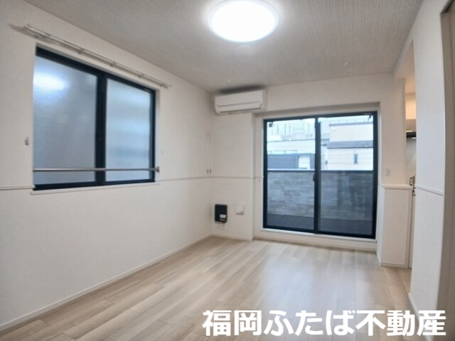 グランスイート横手南の居間写真