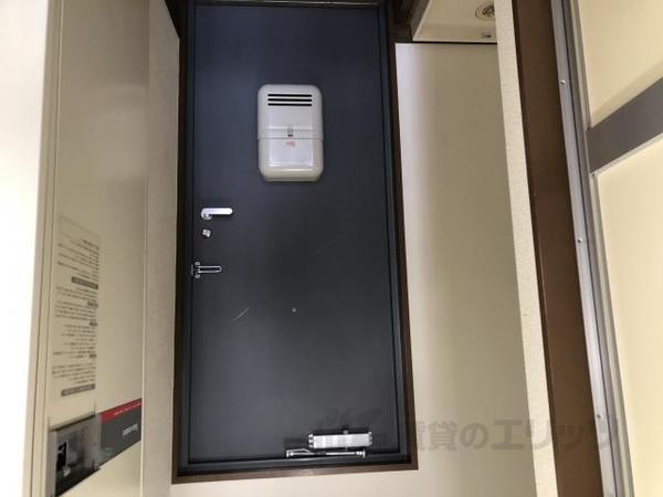 エンゼルプラザ彦根2の玄関写真