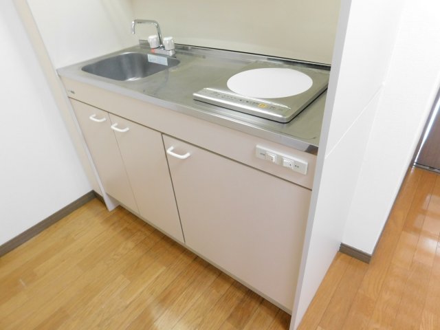 クレイドル博多南のキッチン写真
