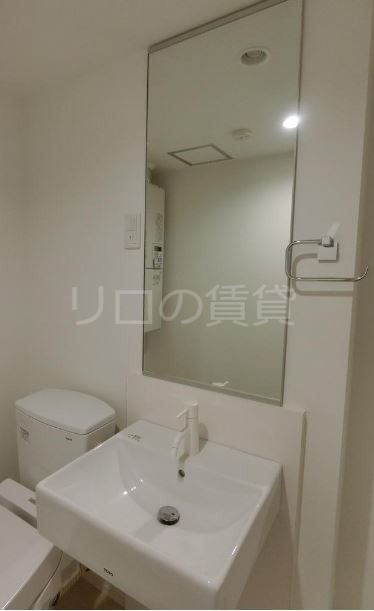洗面設備　＊同タイプ写真