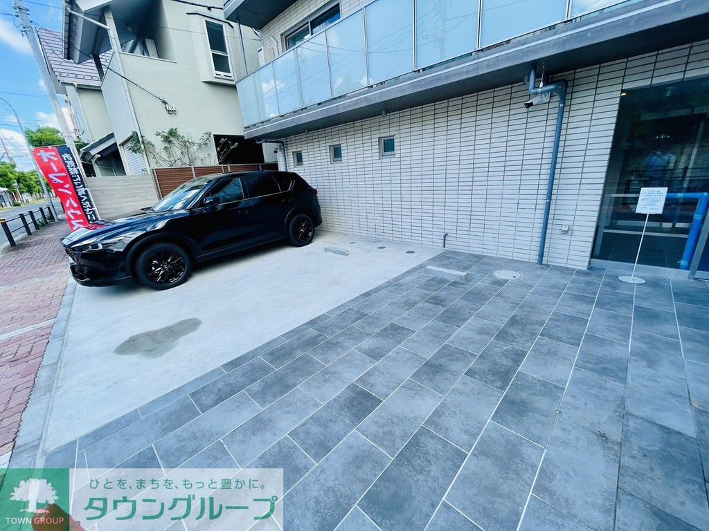 駐車場　駐車場