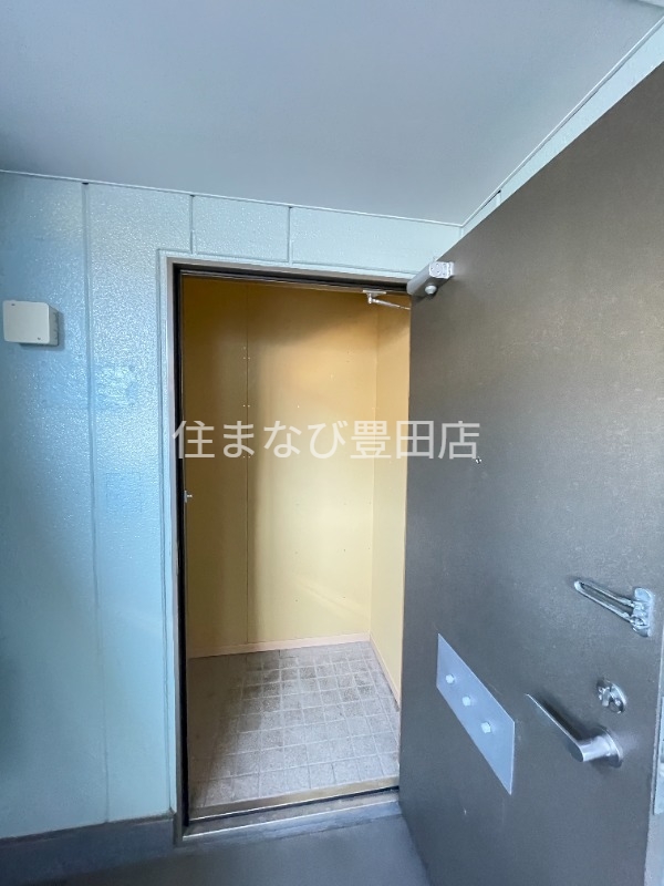 収納　トランクルーム