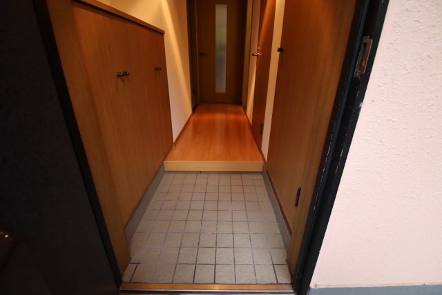 ヒルトップ井上の玄関写真