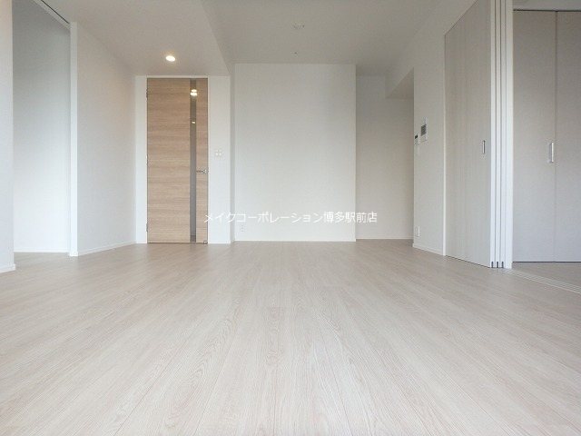 居室・リビング　※写真は棟内別部屋参考写真