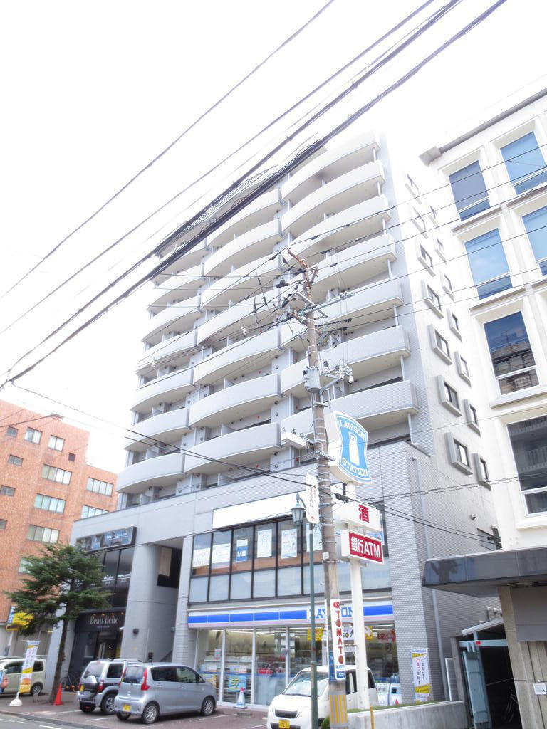 ライオンズマンション盛岡内丸の外観写真