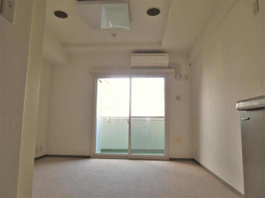 ライオンズマンション盛岡内丸の居間写真