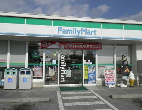 コンビニ　沖縄ファミリーマート 読谷座喜味店（コンビニ）まで4829m