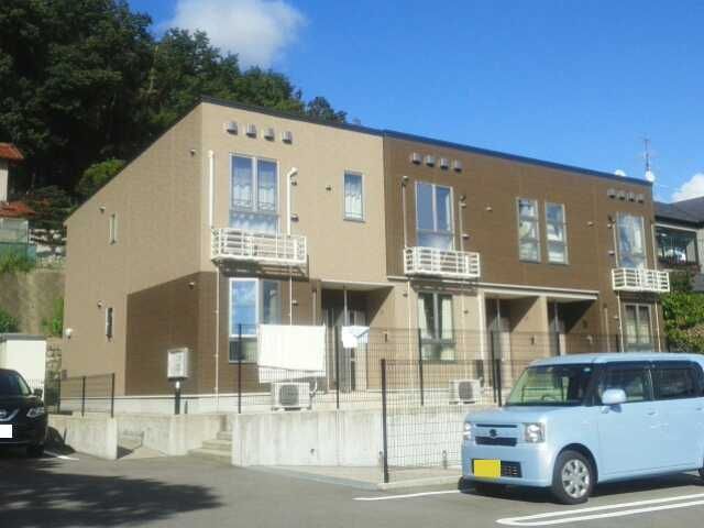 金沢市若松町のアパートの建物外観