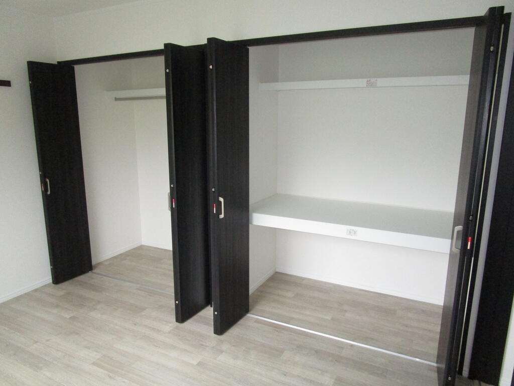 収納　洋室収納スペース