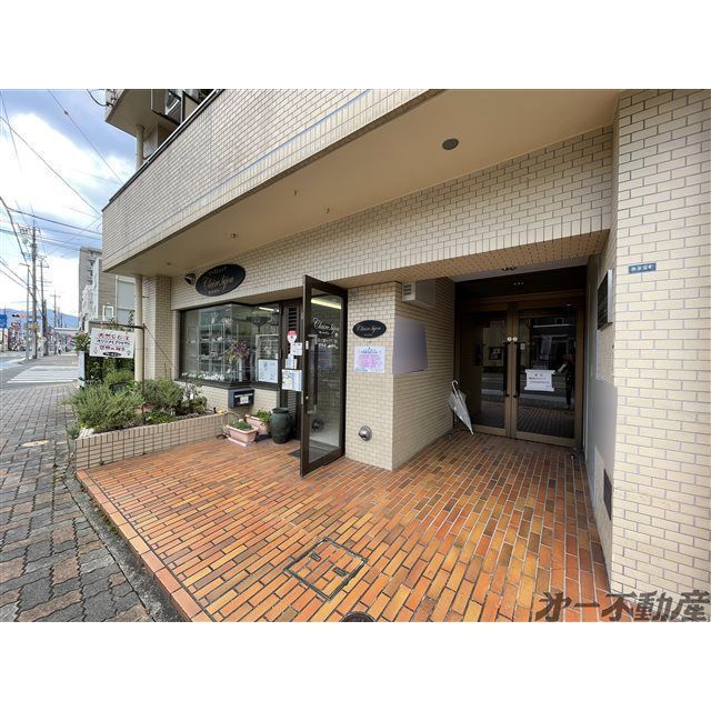 エントランス　エントランス