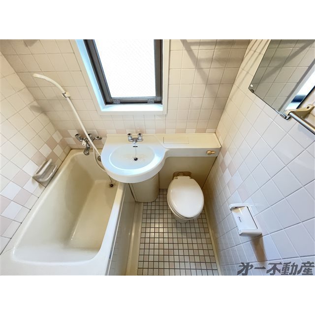 バス・シャワールーム　バス