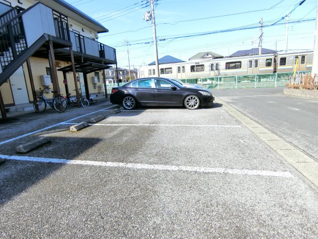 【東金市田間のアパートの駐車場】