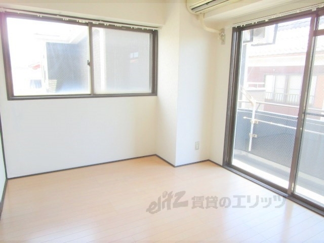 居室・リビング　洋室