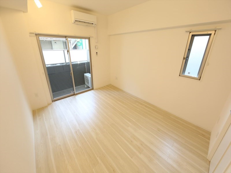 その他部屋・スペース　洋室8.1帖　エアコン　クローゼット付