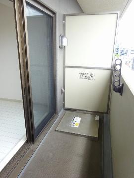 　バルコニー　ベランダ