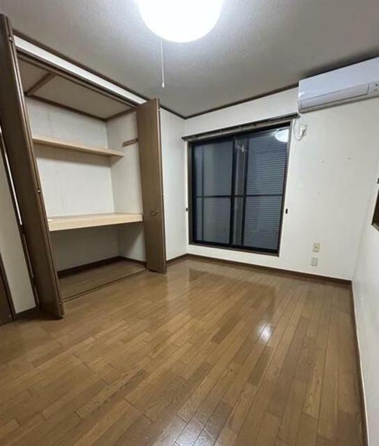 居室・リビング　２階居室のクローゼット