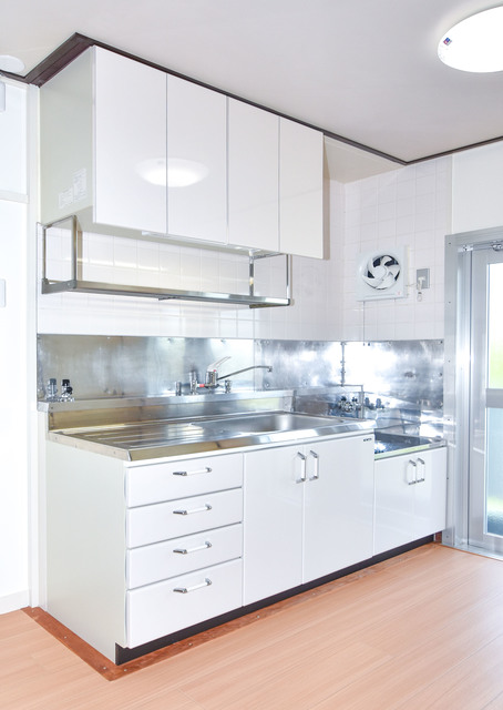 キッチン　コンパクトで使い勝手の良いキッチン