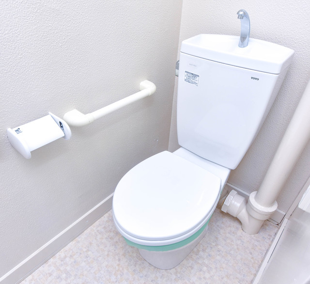 トイレ　トイレ