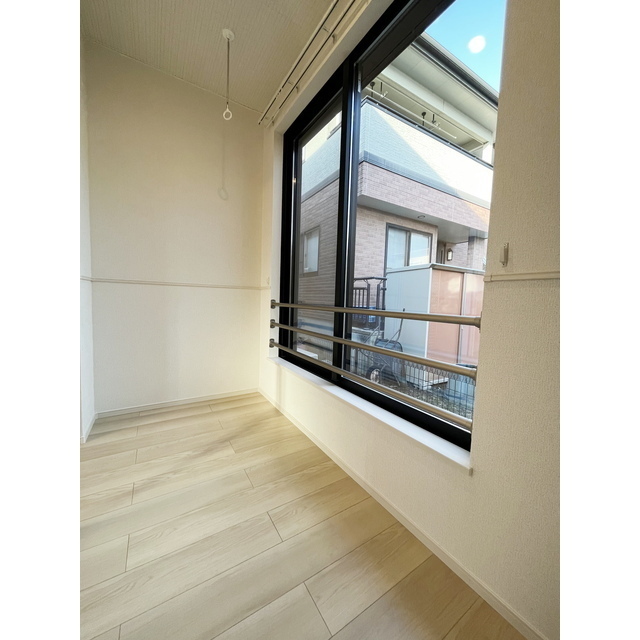 バルコニー　サンルームタイプ