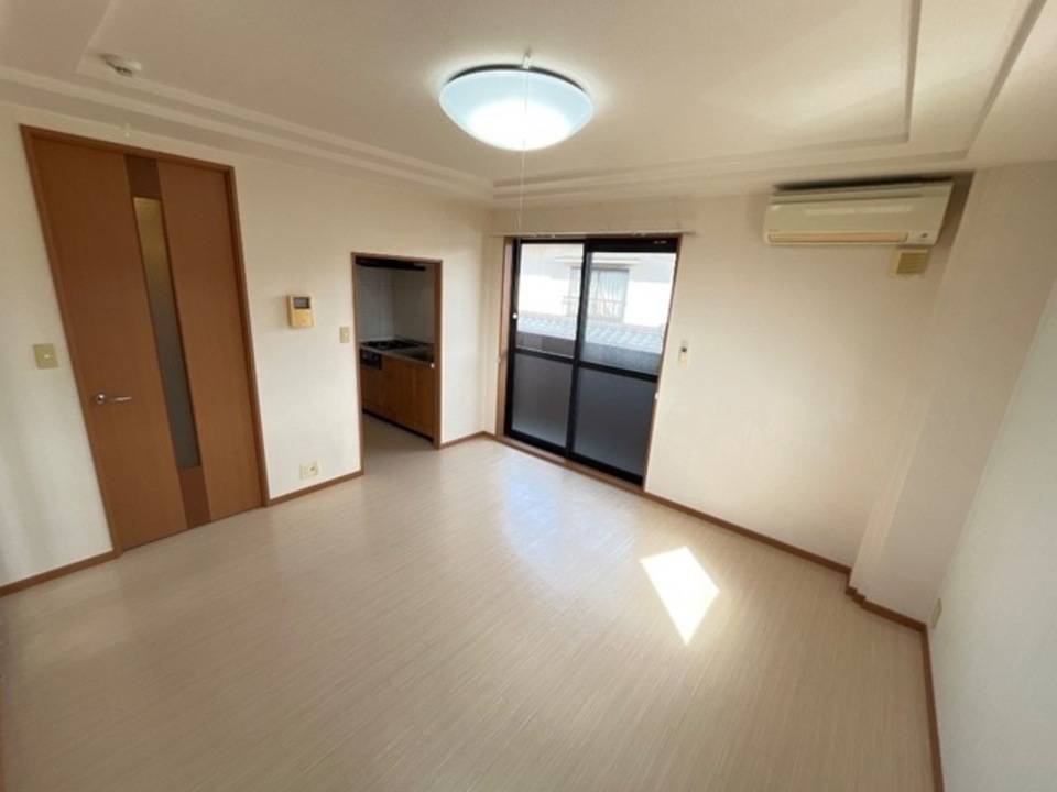 居室・リビング　リビング