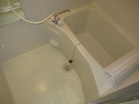 ラフォルテ駅前　バス・シャワールーム　バス