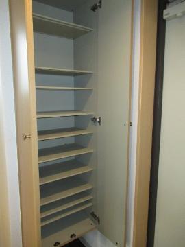 ラフォルテ駅前　その他設備　シューズＢＯＸ