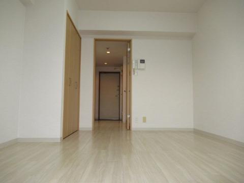 ラフォルテ駅前　居室・リビング　洋室