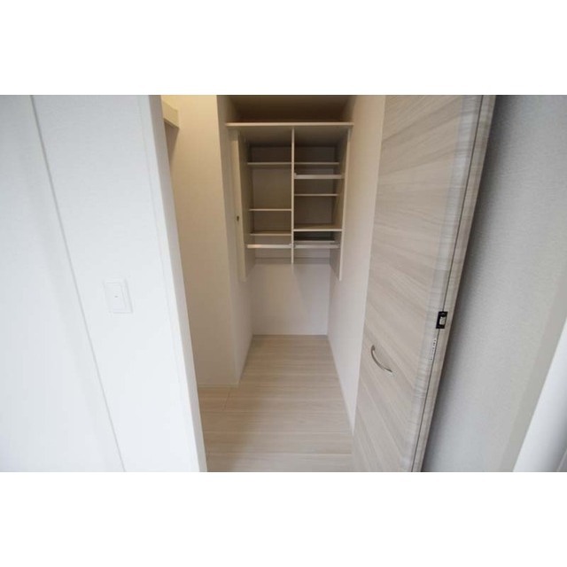 収納　ウォークインクローゼット★