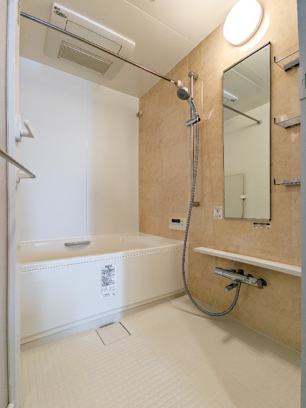 バス・シャワールーム　図面と現状に相違がある場合には現状を優先