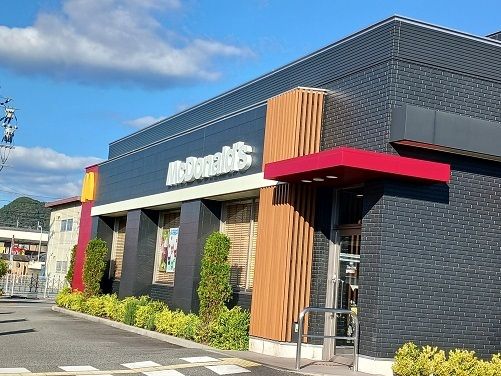 飲食店　マクドナルド西脇店（飲食店）まで1100m