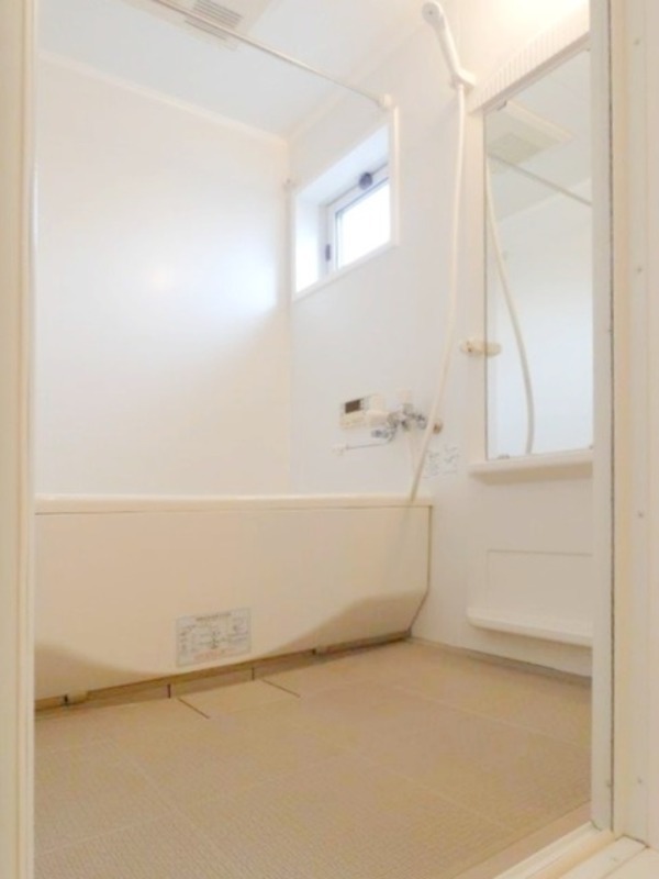 バス・シャワールーム　図面と現状に相違がある場合には現状を優先