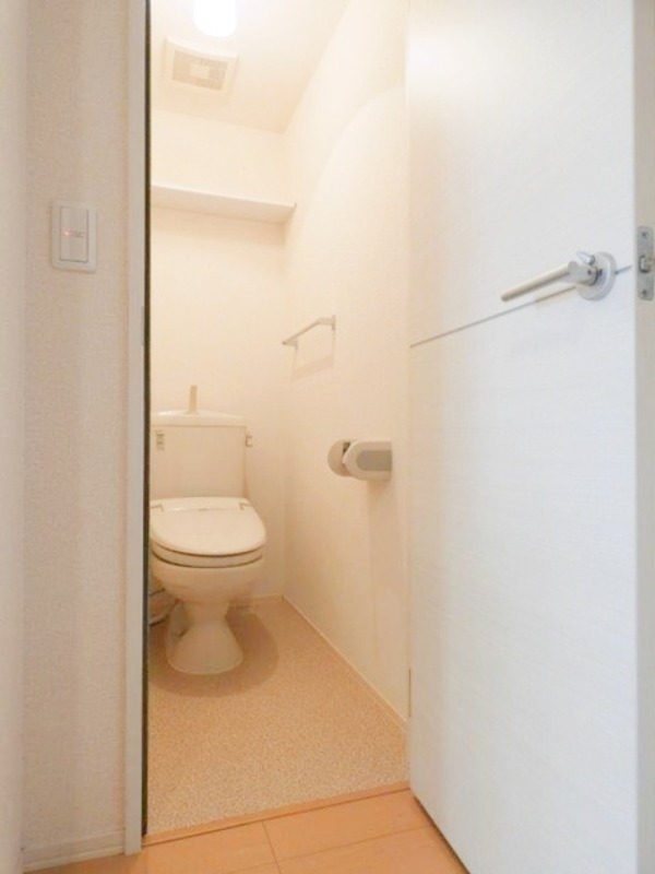 トイレ　図面と現状に相違がある場合には現状を優先