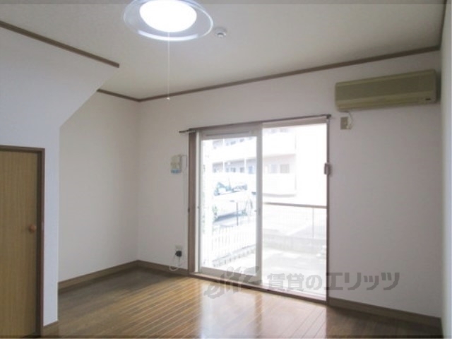 居室・リビング　リビング