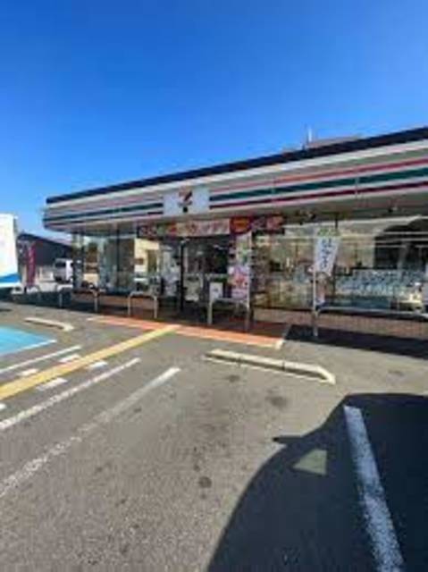 コンビニ　セブンイレブン和歌山向芝店（コンビニ）まで1058m