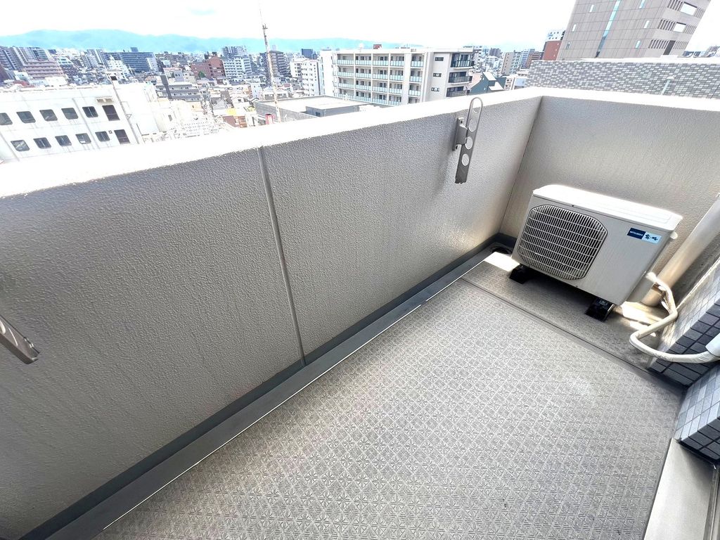 バルコニー　バルコニー